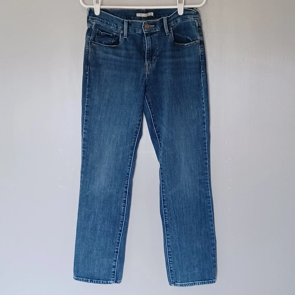 Levi's Jeans Womens 6 Blue 505 Straight Leg Medium Wash Stretch Denim Classic